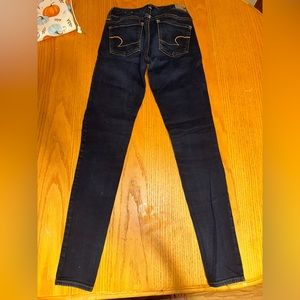 Women’s American Eagle High Rise Skinny Jean Size 0